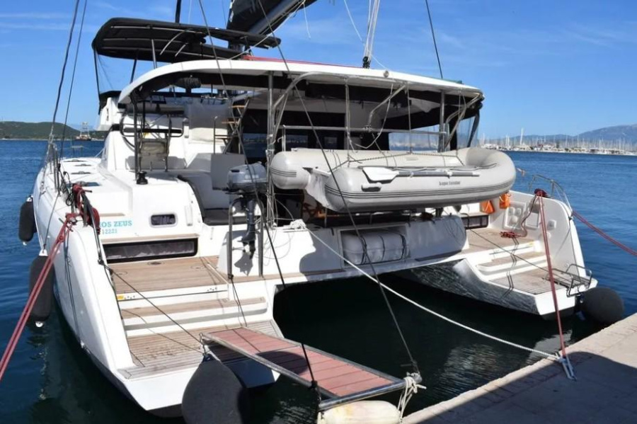 Photo #1 - Lagoon 42 (Olympios Zeus) en Rhodes - 51641