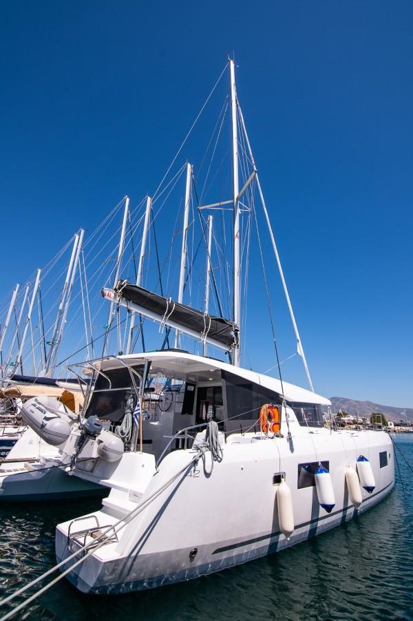 Photo #1 - Lagoon 42 (Blue Trident) en  - 51745