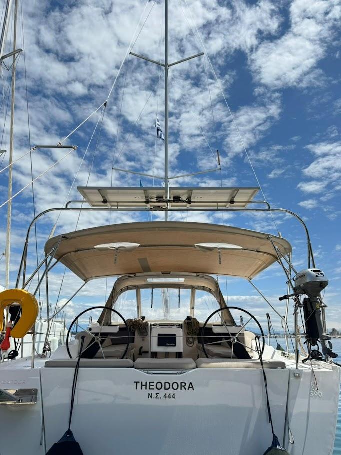 Photo #1 - Dufour 390 (Theodora) en  - 54504