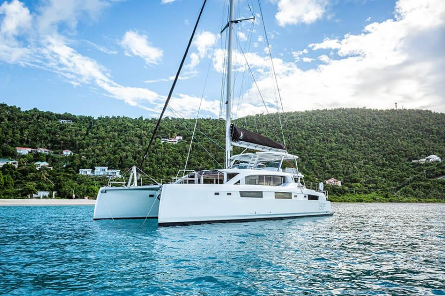 Photo #1 - VOYAGE 590 hybrid (BIG KID ISLAND) en Tortola - 63442