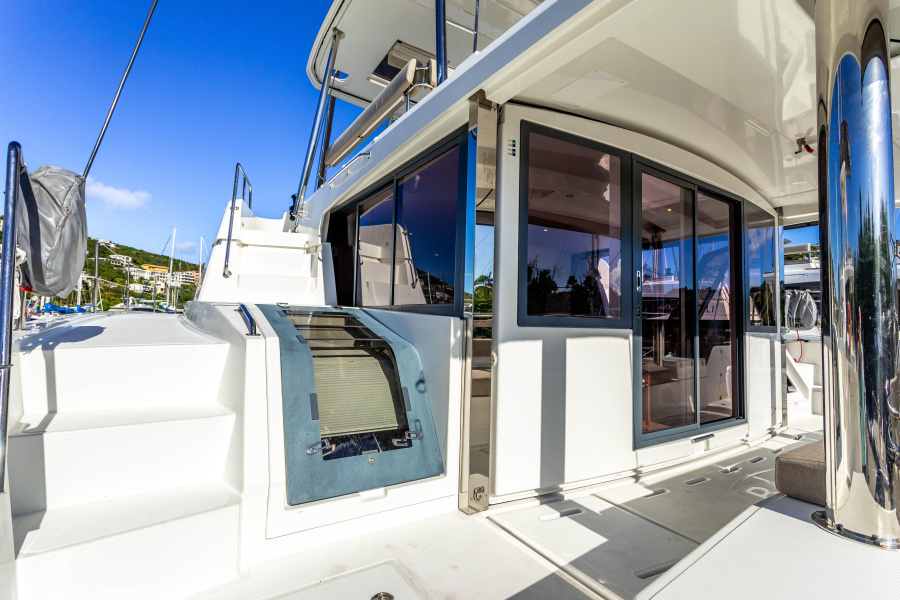 Photo #1 - Bali 4.8 (LA CARMEJANE) en Tortola - 55218