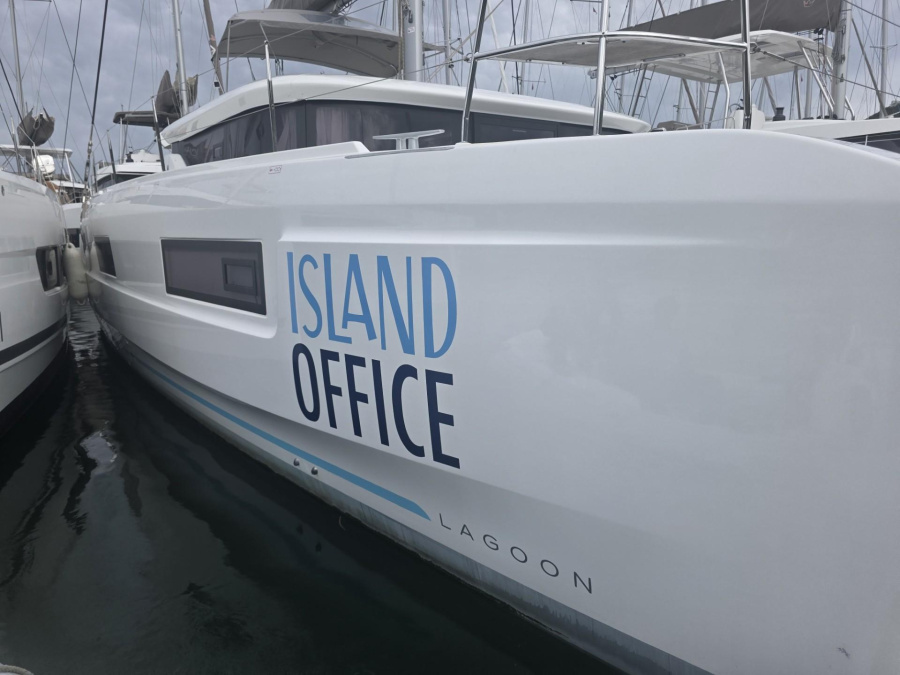 Photo #1 - Lagoon 46 (ISLAND OFFICE) en Tortola - 65346