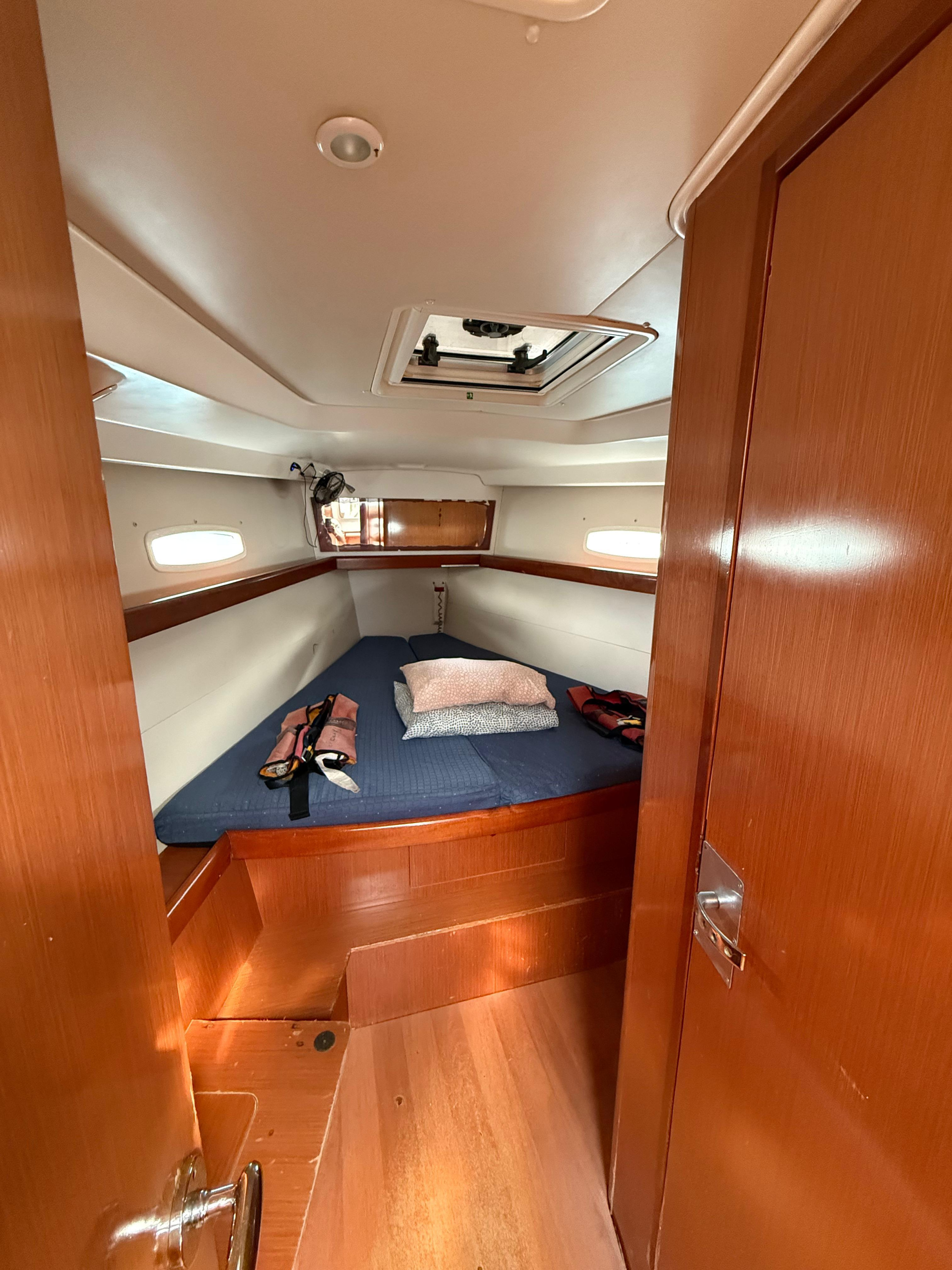 Oceanis 43 — photo 3