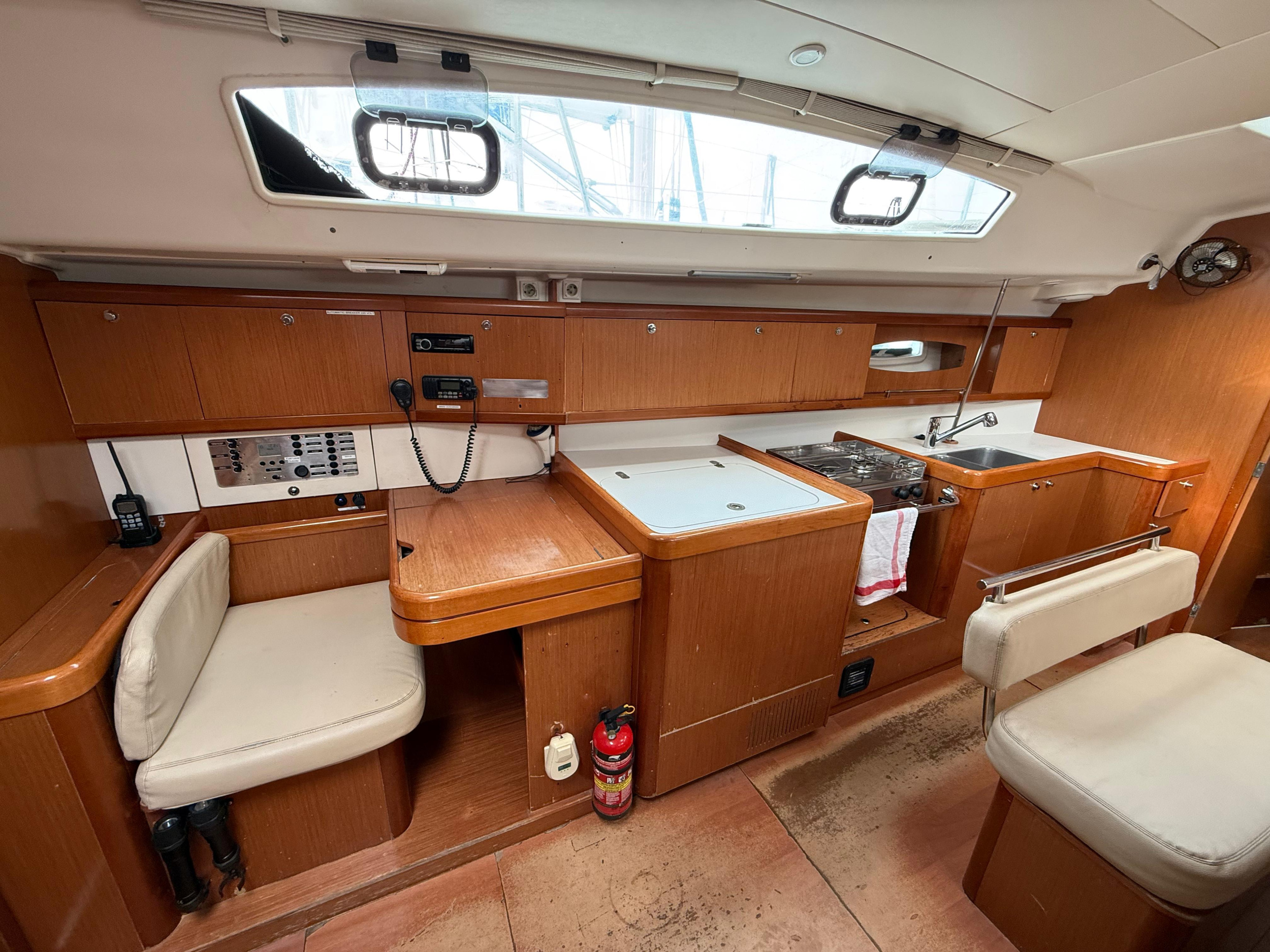 Oceanis 43 — photo 4