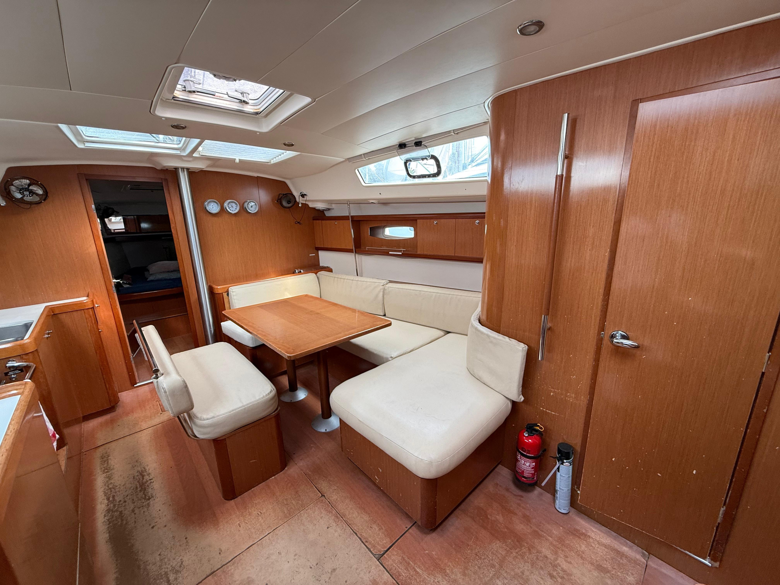 Oceanis 43 — photo 30