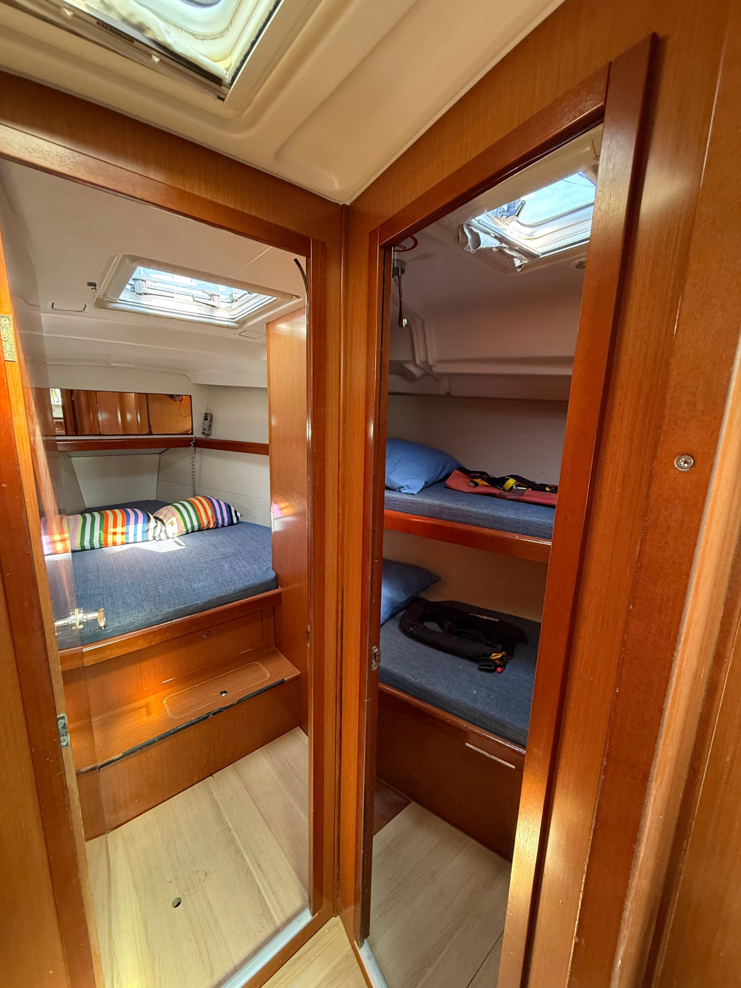 Oceanis 43 — photo 38