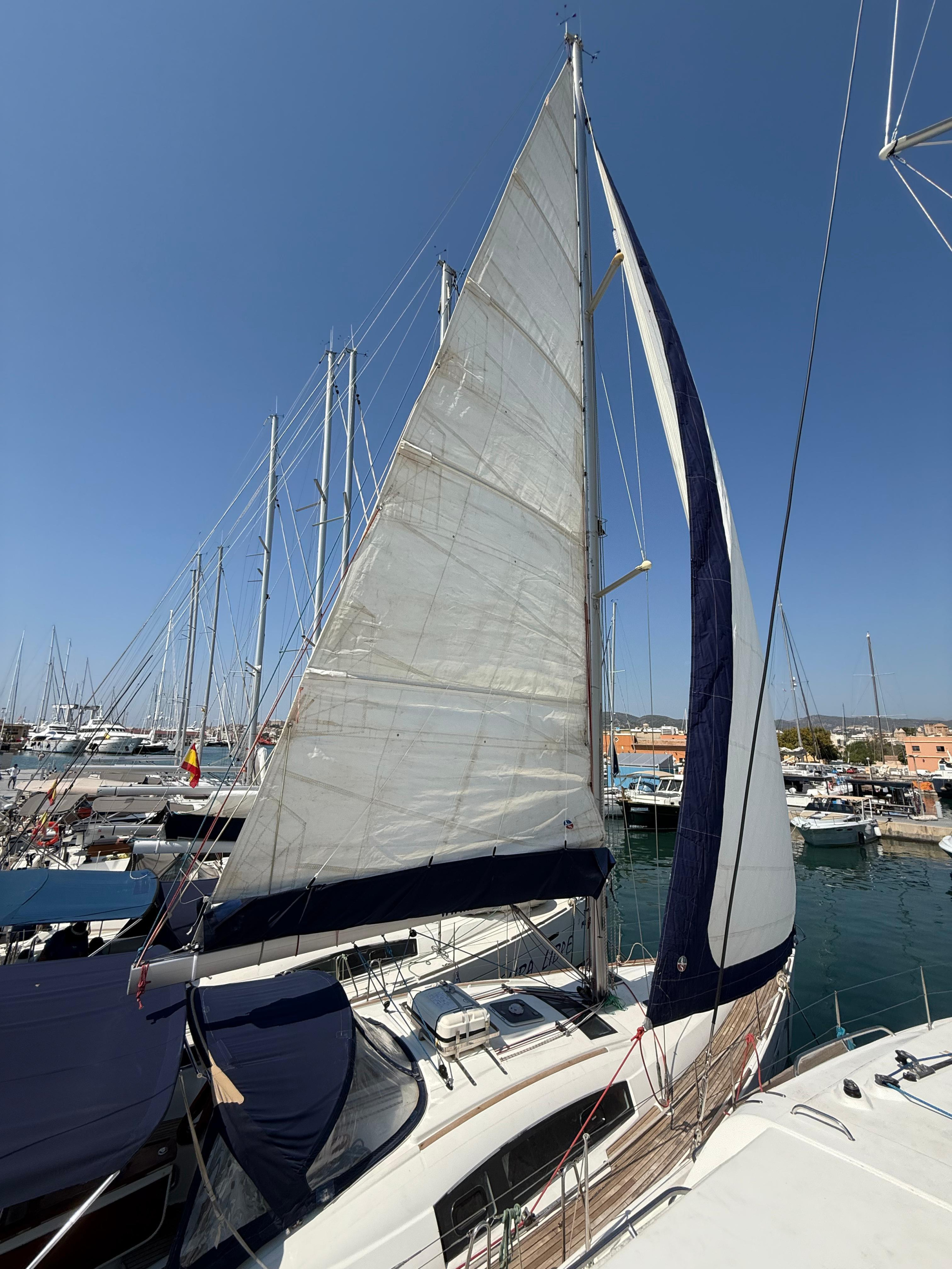 Oceanis 43 — photo 27