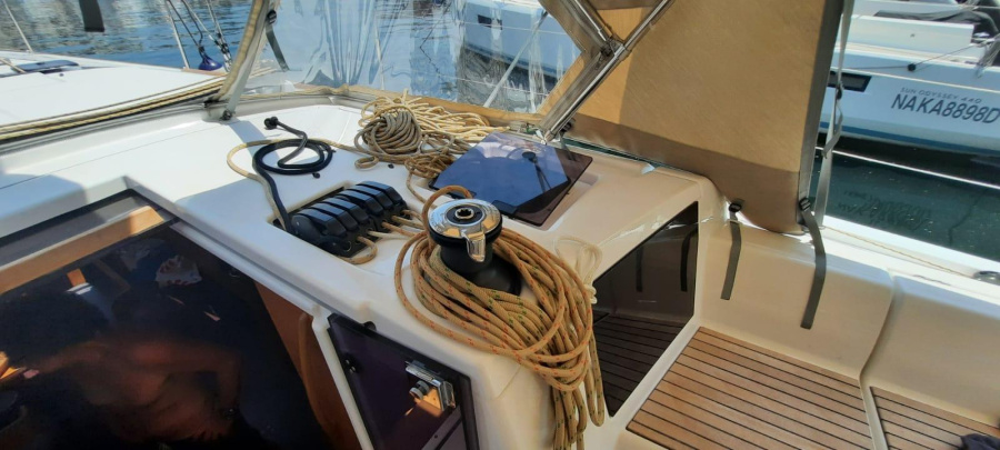 Dufour 430 GL — photo 4
