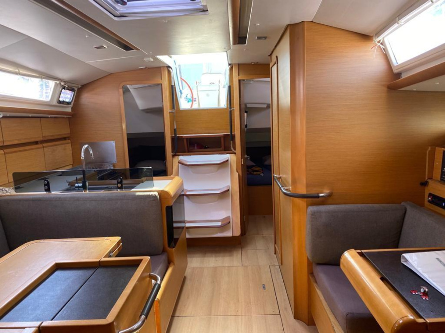 SUN ODYSSEY 409 — photo 437