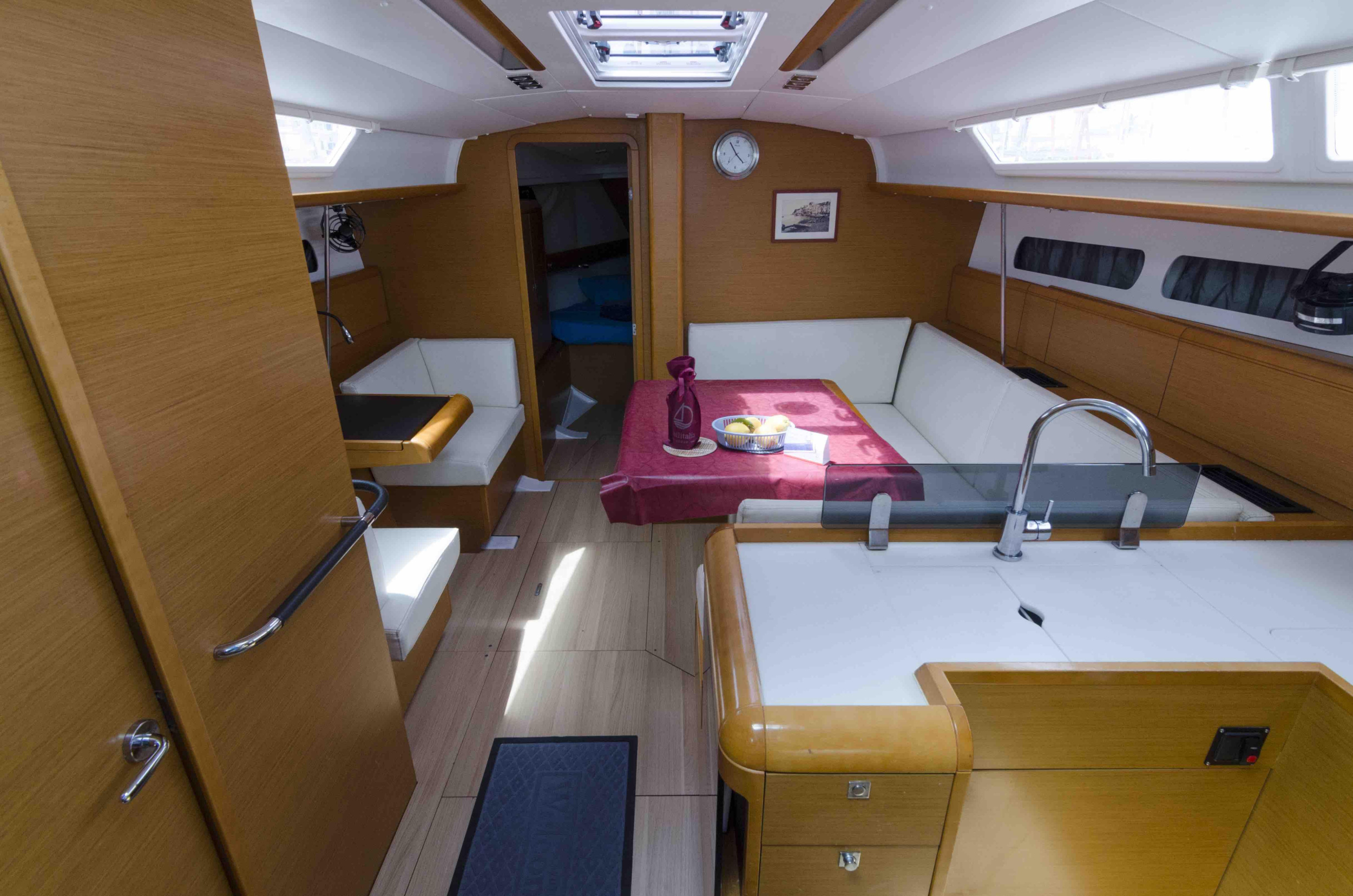 Sun Odyssey 409 — photo 4