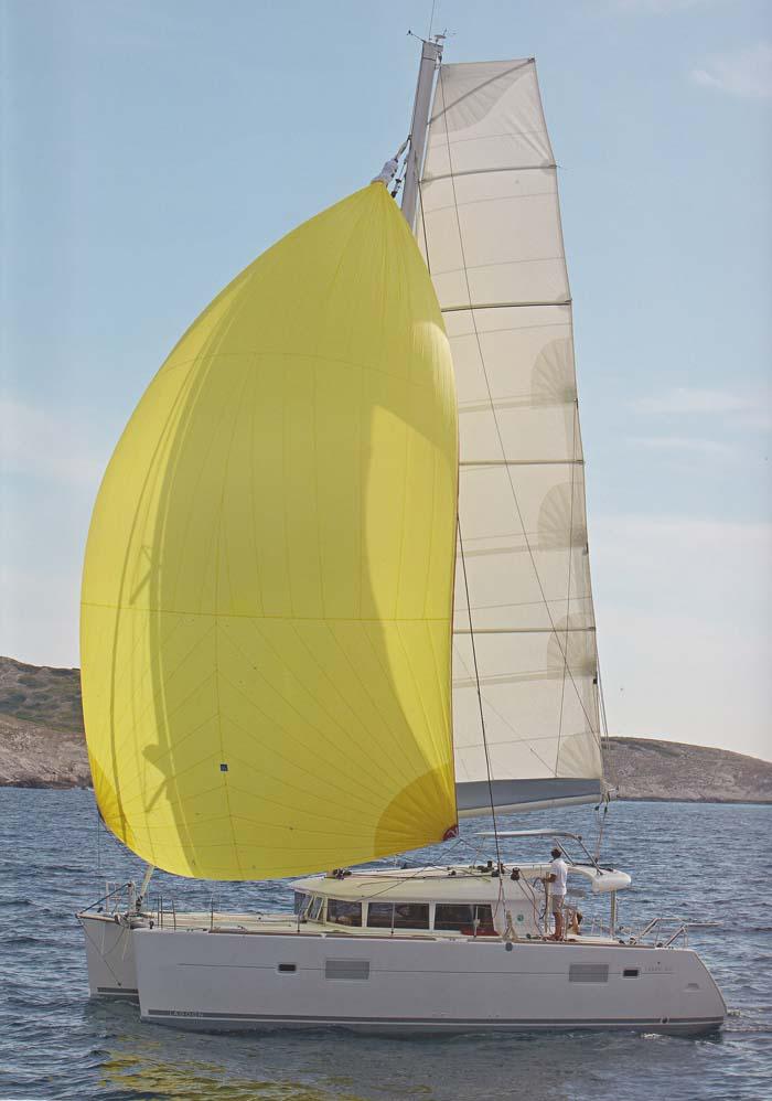 Lagoon 400 S2 — photo 2