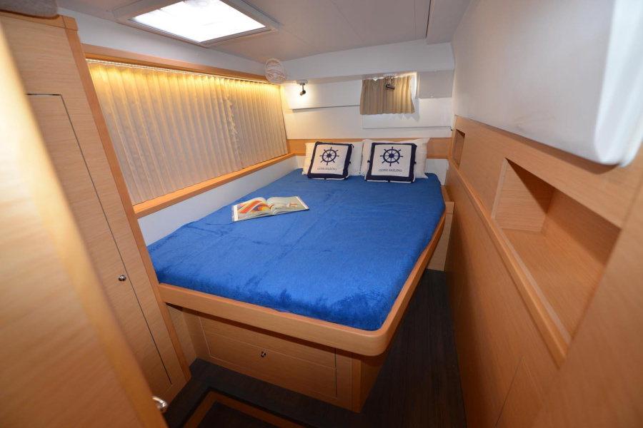 Lagoon 400 S2 — photo 12