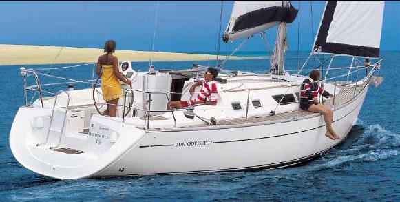 Sun Odyssey 37 — photo 2