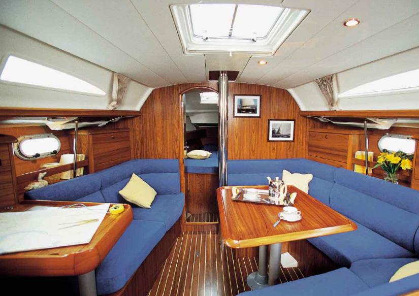 Sun Odyssey 37 — photo 3