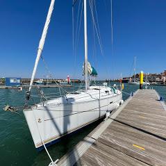 Oceanis 323 — photo 3