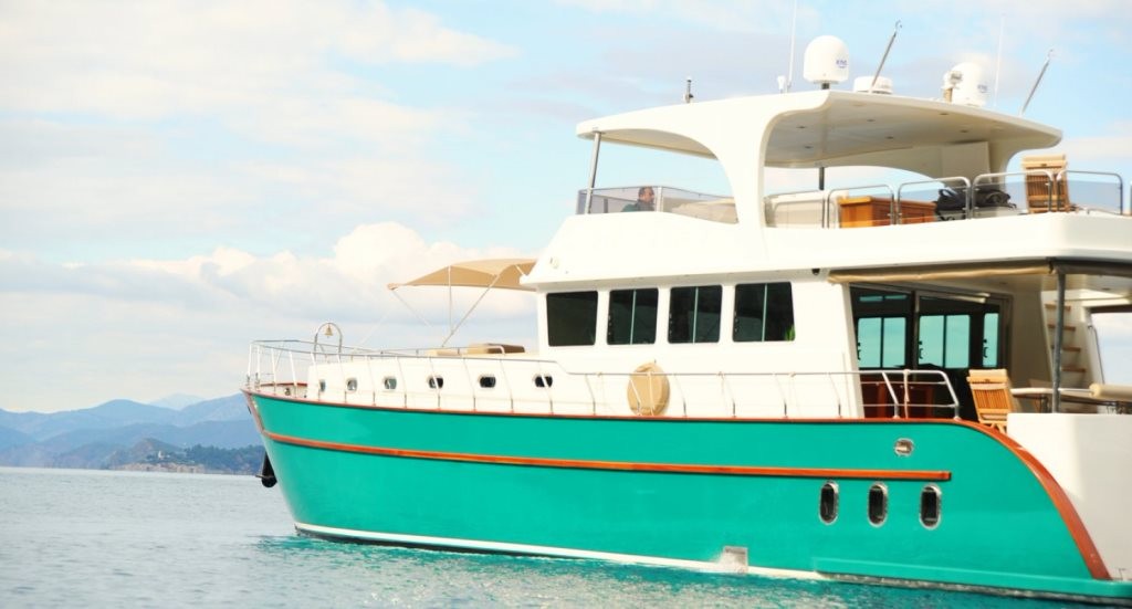Motoryacht — photo 10