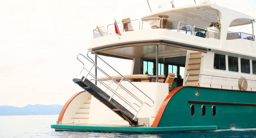 Motoryacht — photo 13