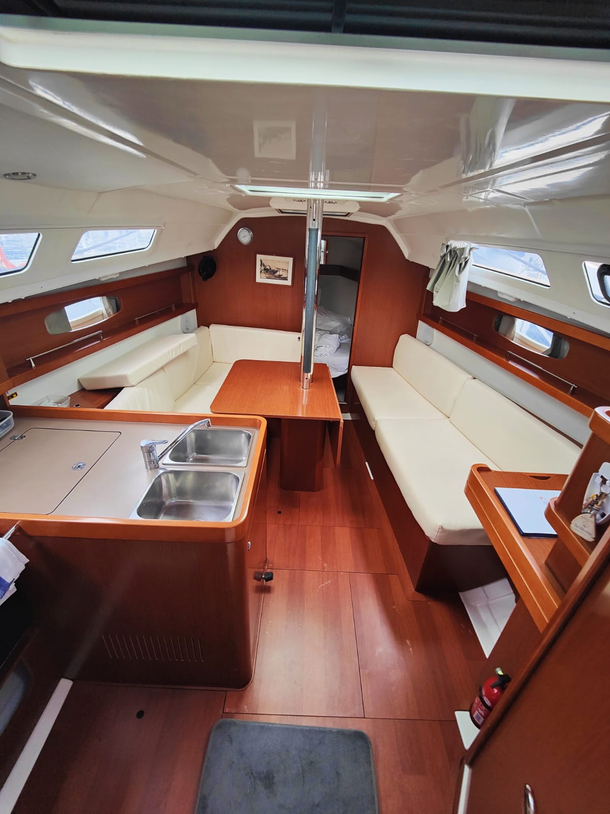 Oceanis 31 — photo 4