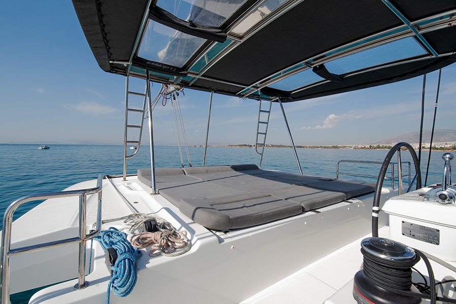 Lagoon 50 — photo 2