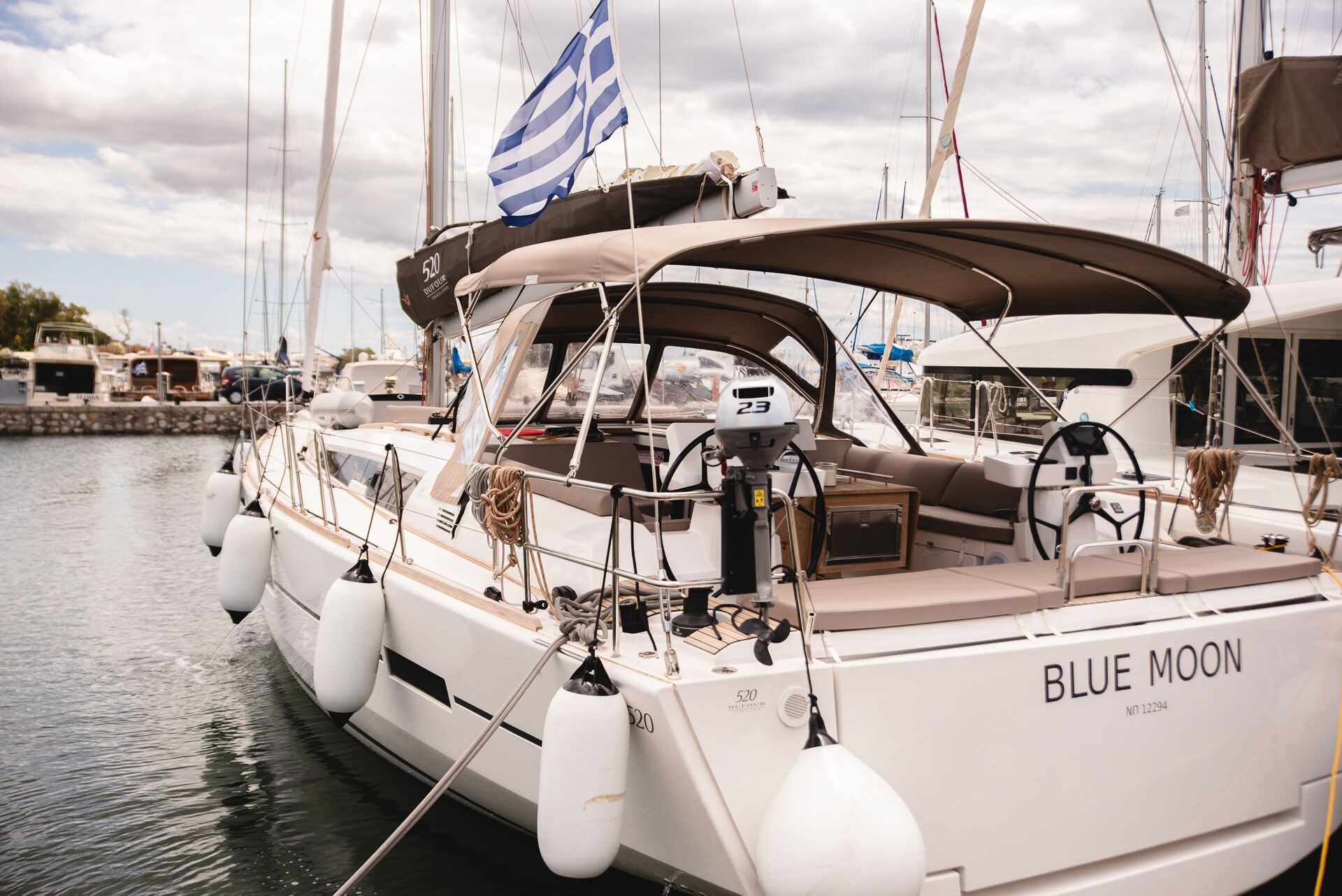 Dufour 520 GL — photo 23