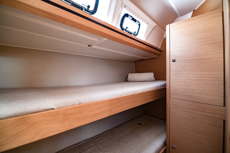 Dufour 520 GL — photo 19
