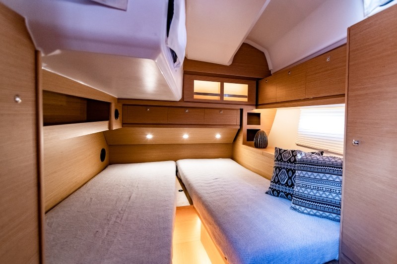 Dufour 520 GL — photo 18