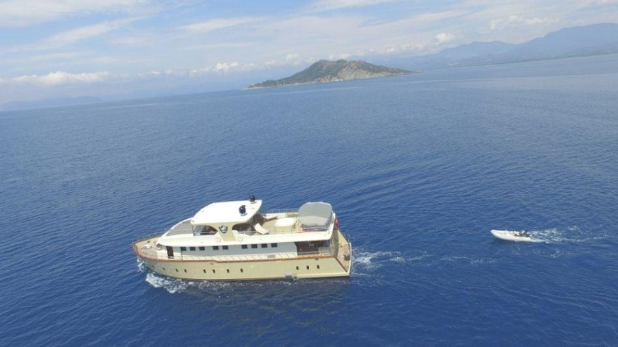 Motor Yacht — photo 31