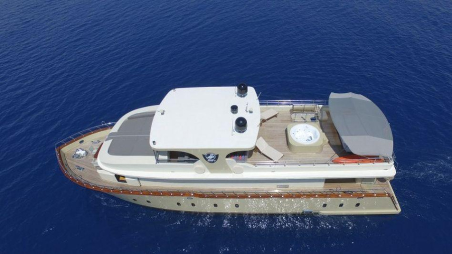 Motor Yacht — photo 28