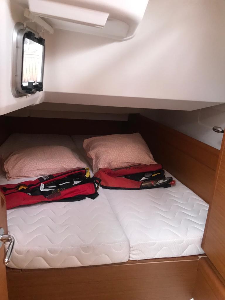 Sun Odyssey 419 — photo 15