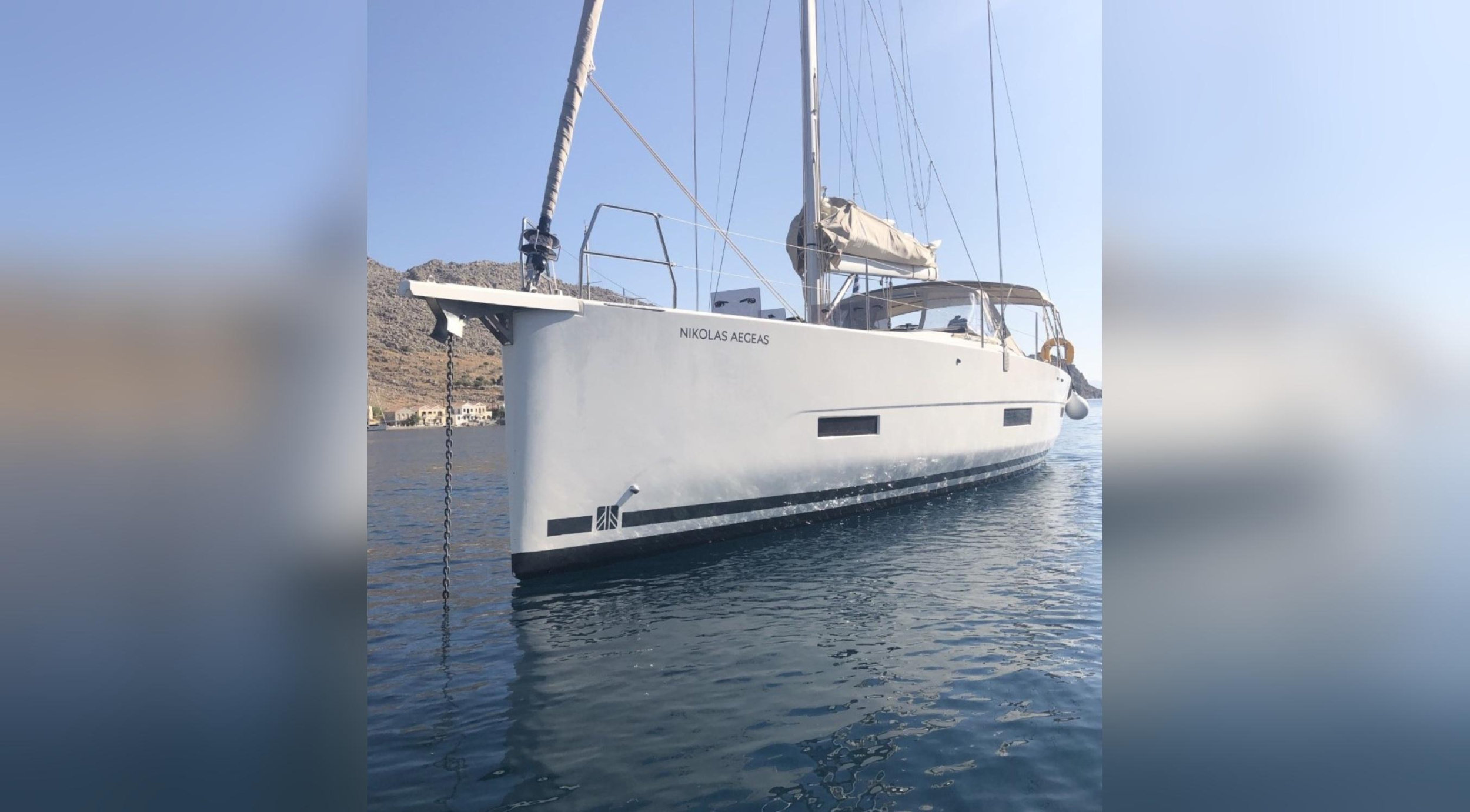 Dufour 430 Grand Large — photo 22