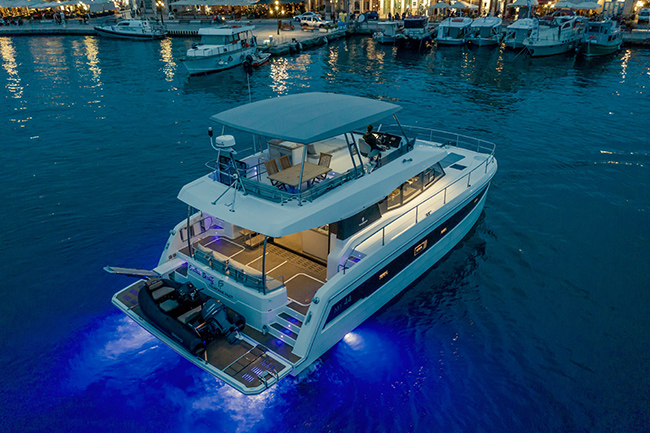 Fountaine Pajot Power 44 — photo 11