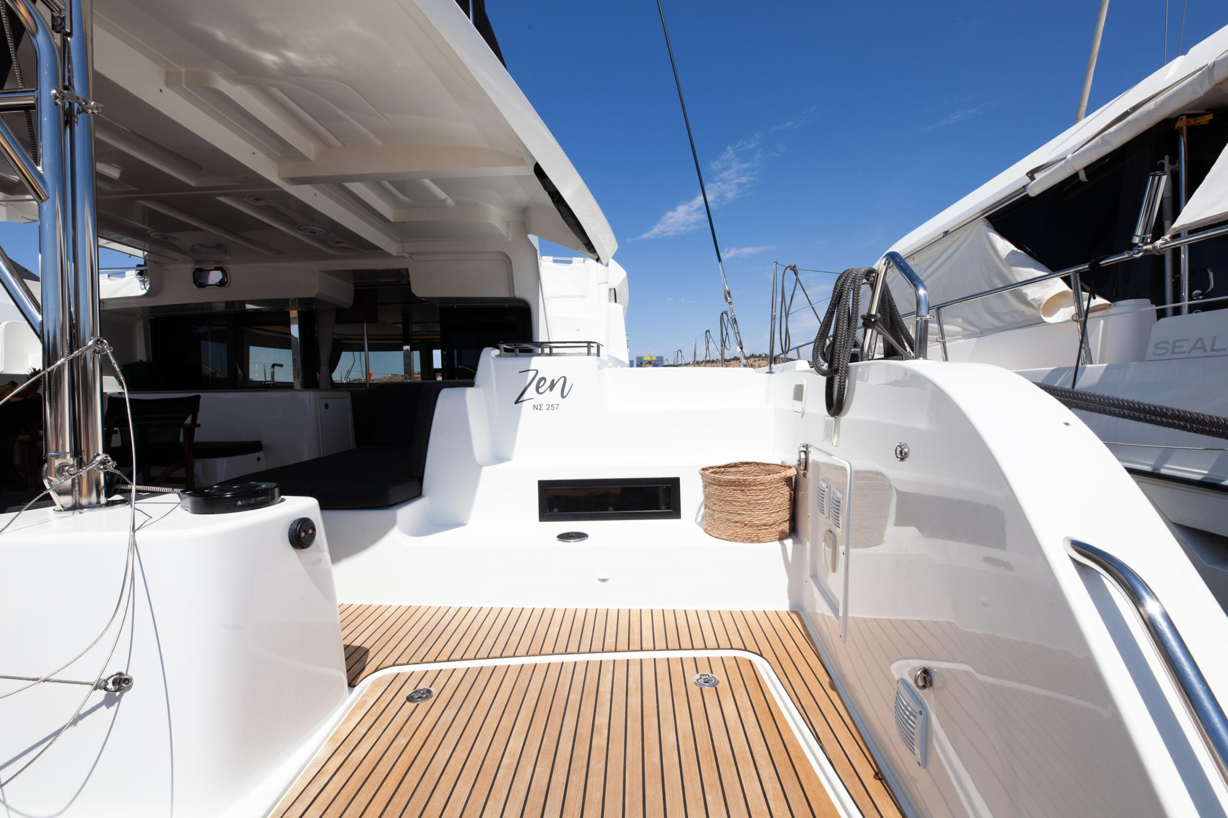 Lagoon 46 — photo 17