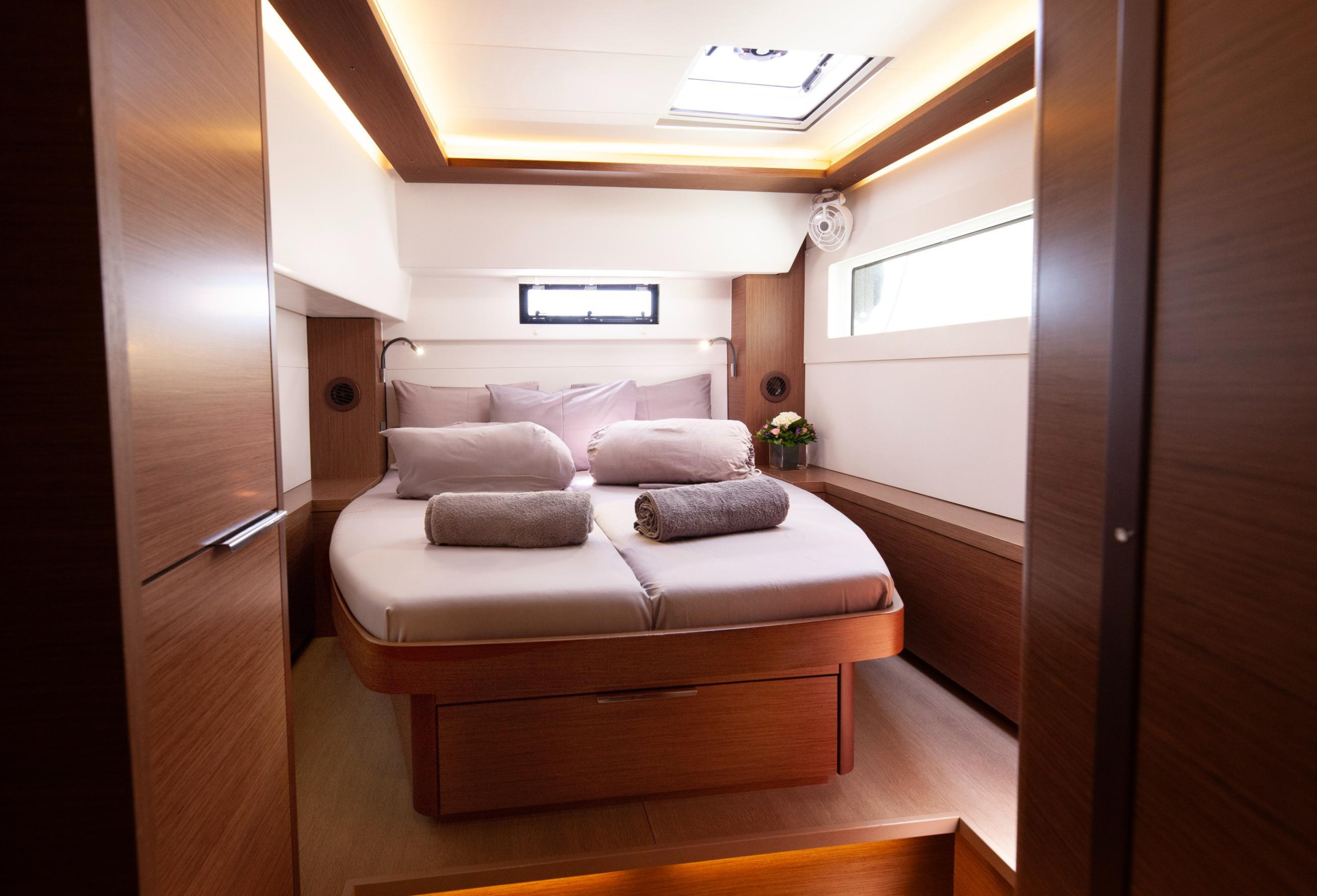 Lagoon 46 — photo 25
