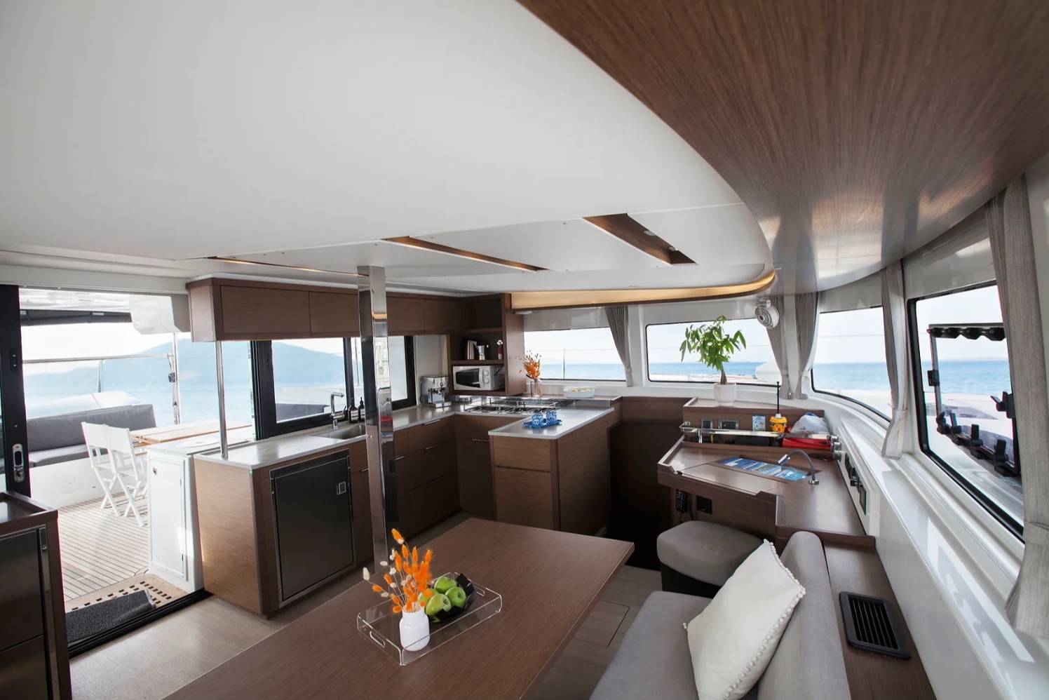 Lagoon 46 — photo 13