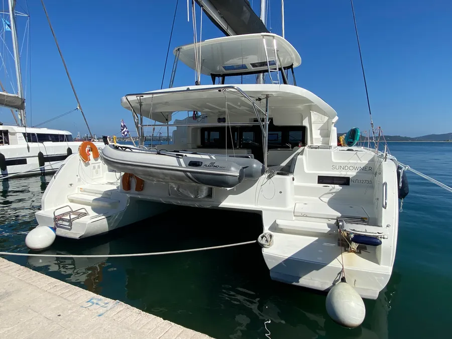 Lagoon 46 — photo 1
