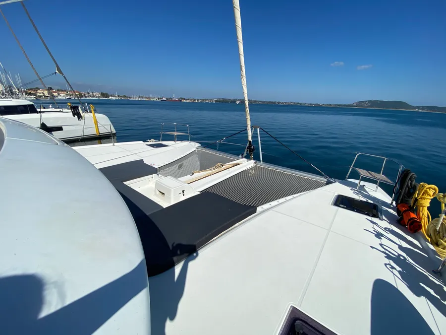 Lagoon 46 — photo 18