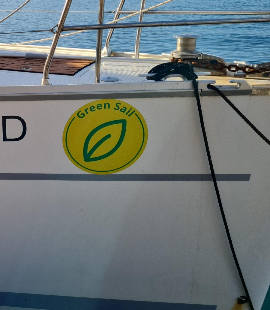 Bavaria Cruiser 51 Solar — photo 2