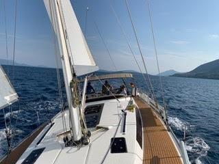 BAVARIA 56 Cruiser — photo 5