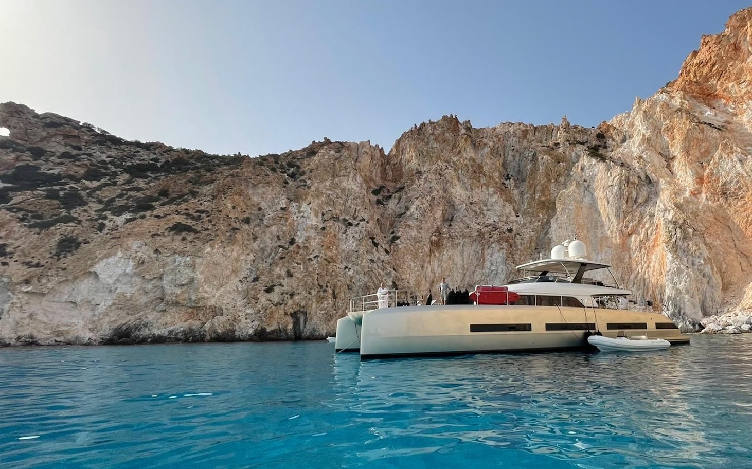 Lagoon 78 Crewed — photo 1