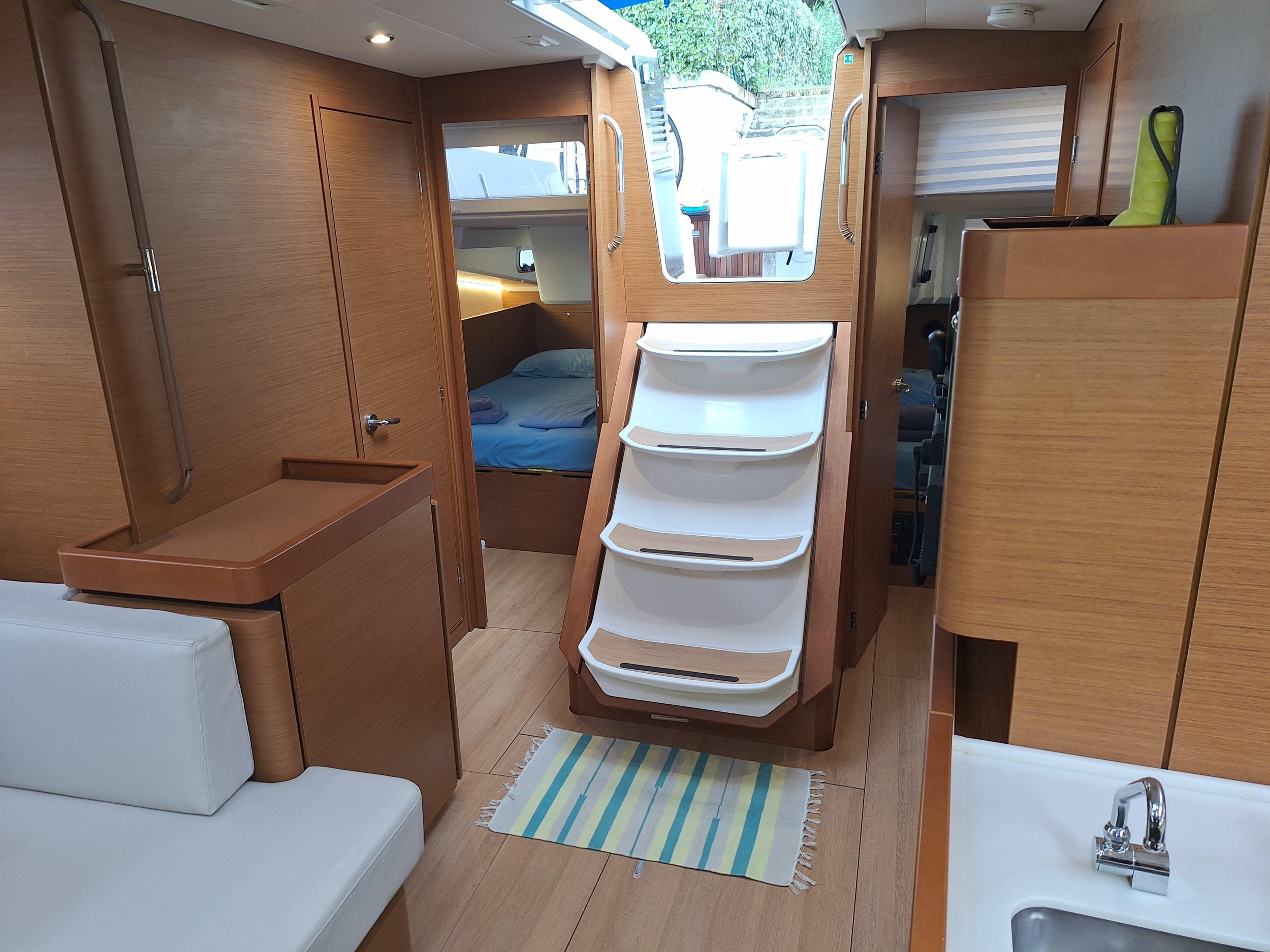 Sun Odyssey 490 — photo 4