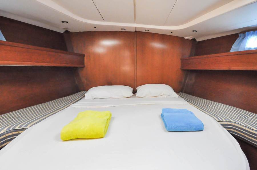 Sun Odyssey 54 DS, with AC — photo 5