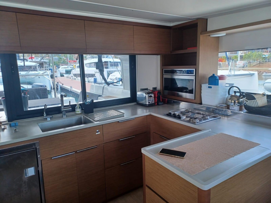 Lagoon 46 - Premium - AC — photo 7