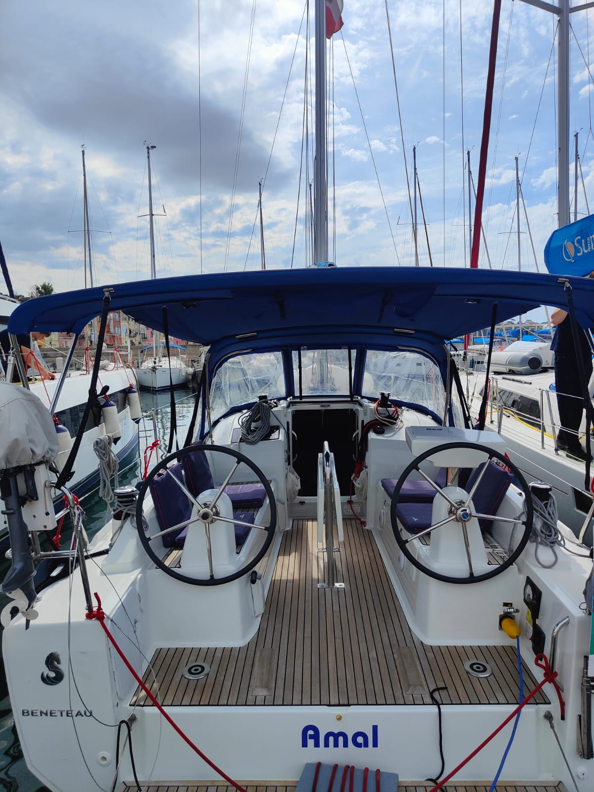 Oceanis 30.1 — photo 1