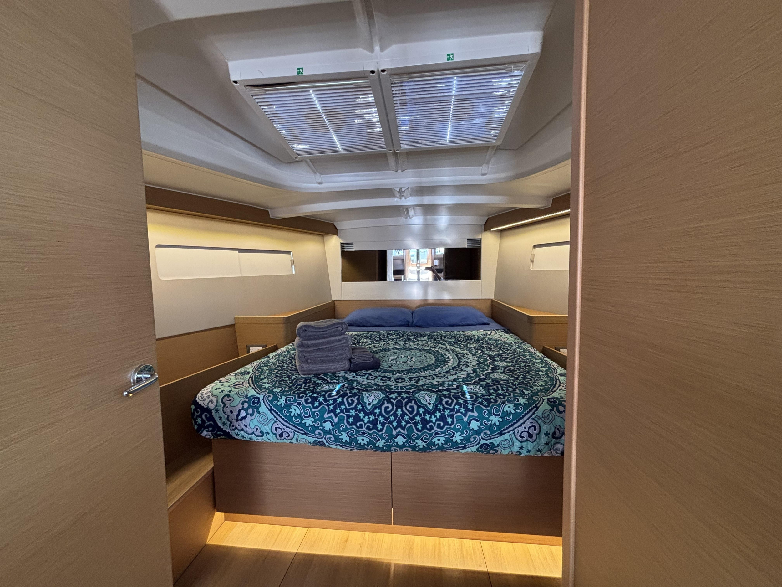 Sun Odyssey 440 — photo 6
