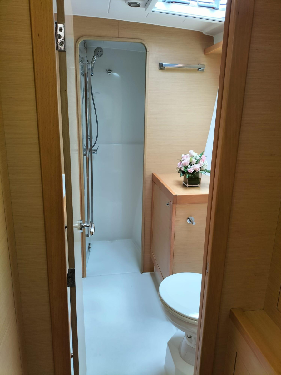 Lagoon 400S2 — photo 3