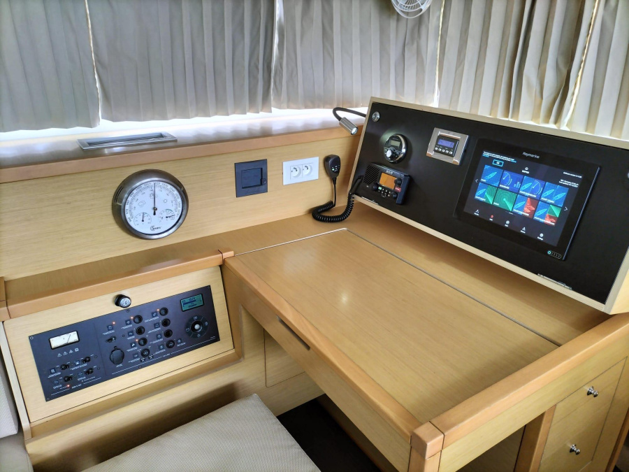 Lagoon 400S2 — photo 5