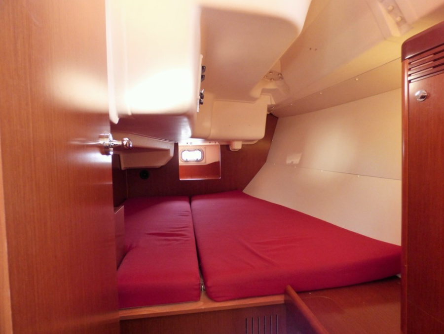 Oceanis 37 — photo 2