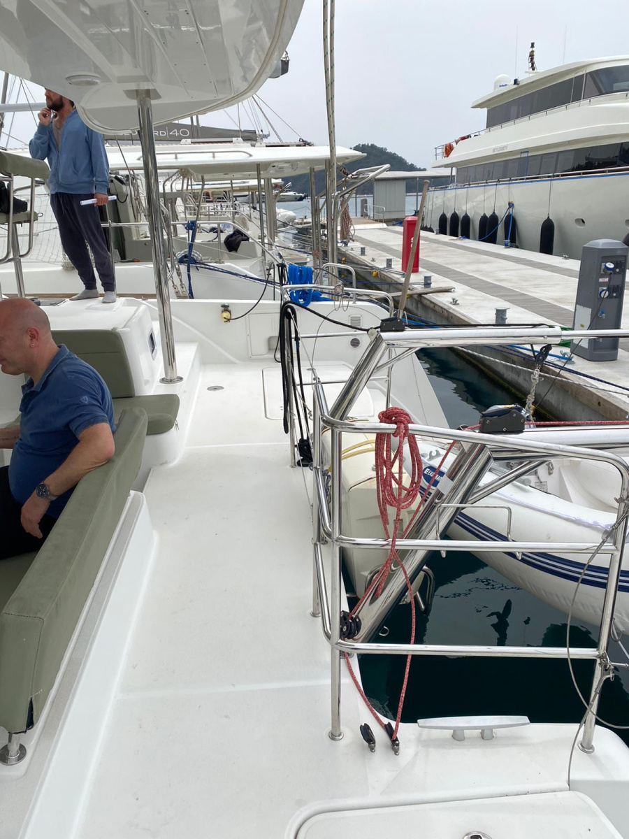Lagoon 39 — photo 13