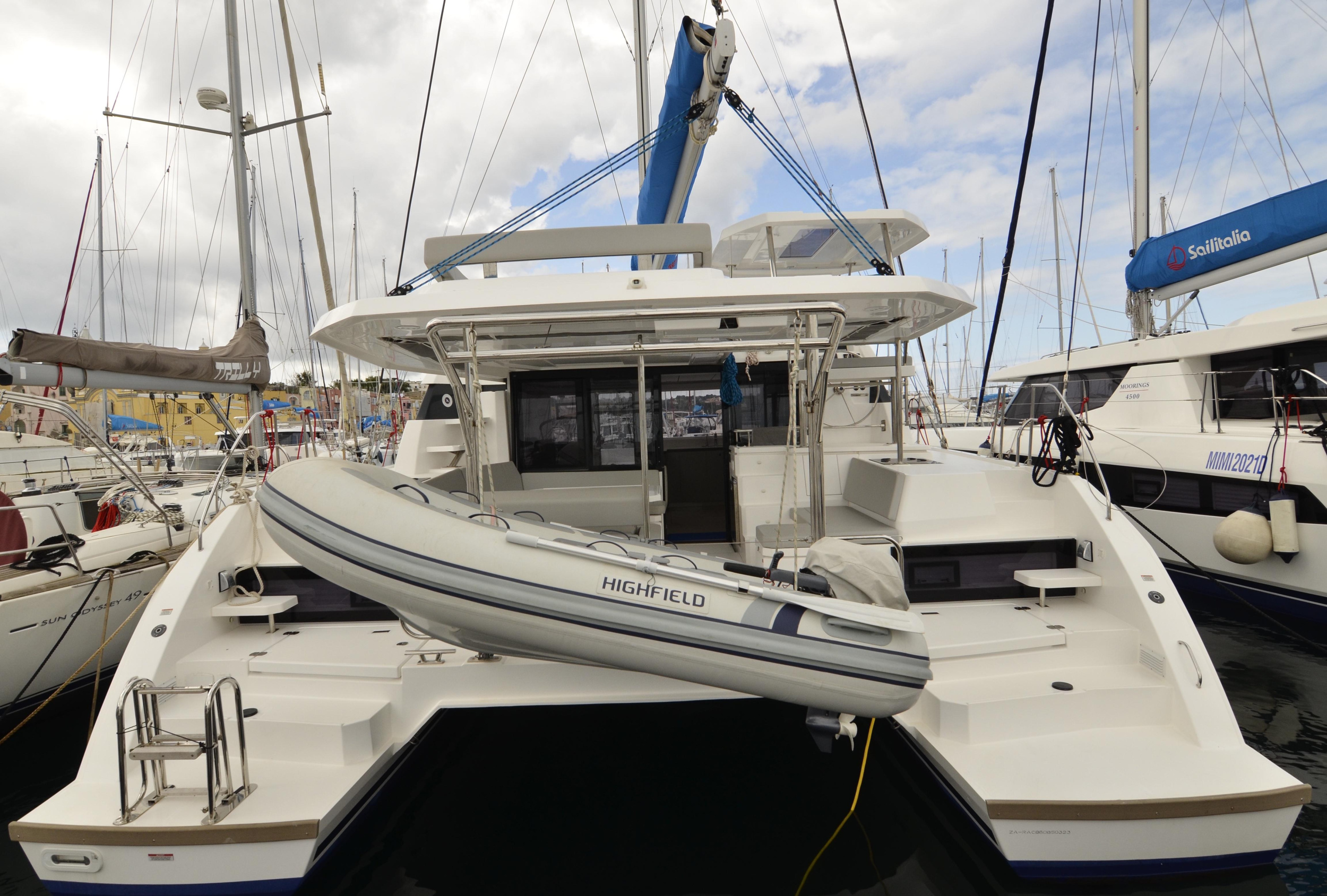 Leopard 42 — photo 1