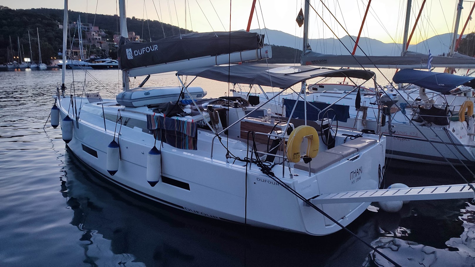 Dufour 430 Grand Large — photo 8